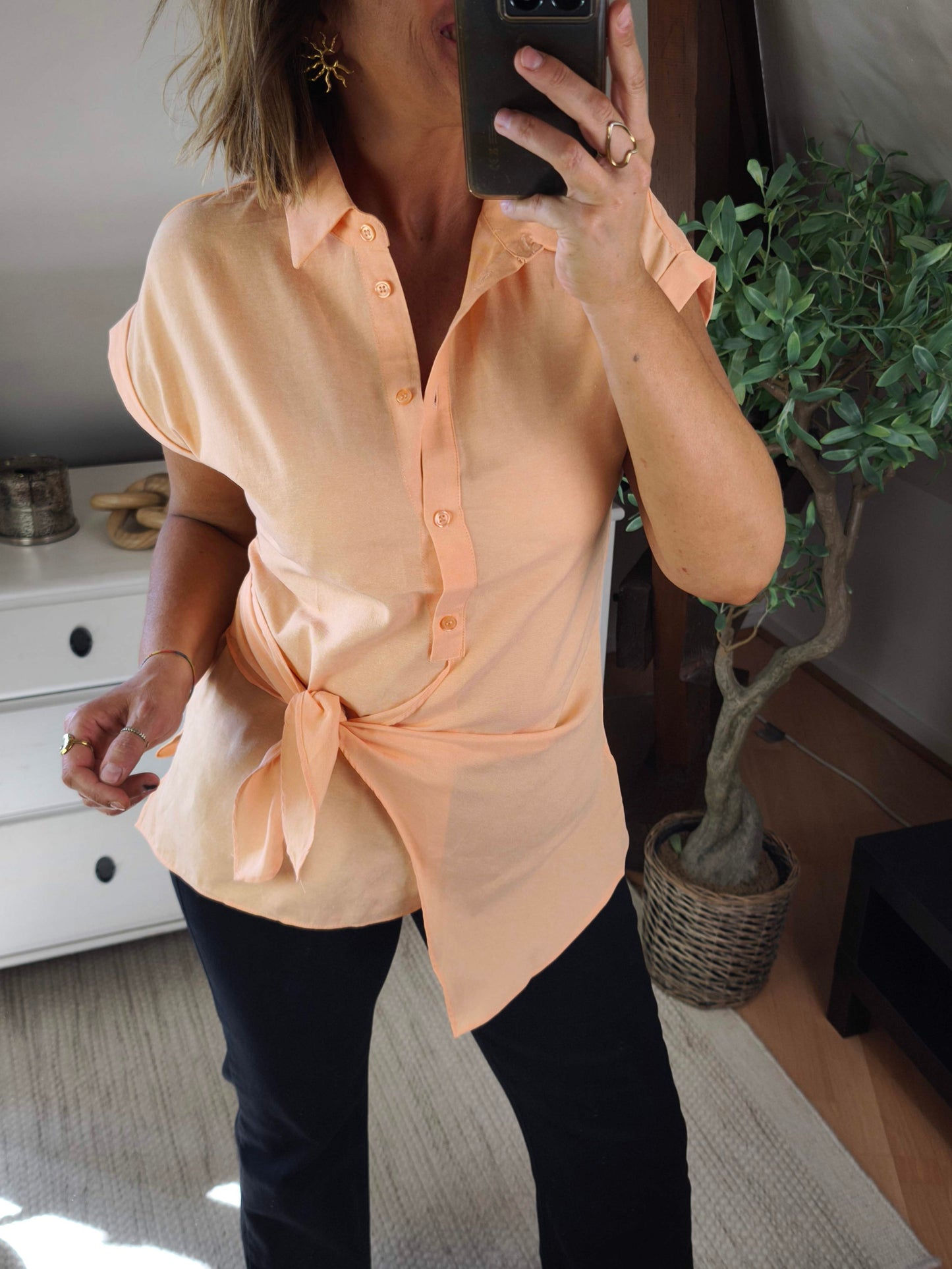 عقدة القميص